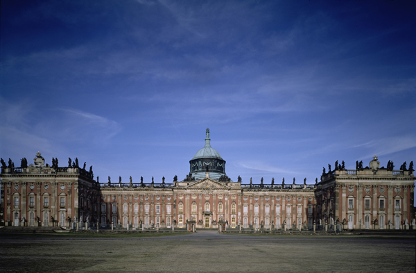 Sanssouci Park, View of the courtyard of honour 